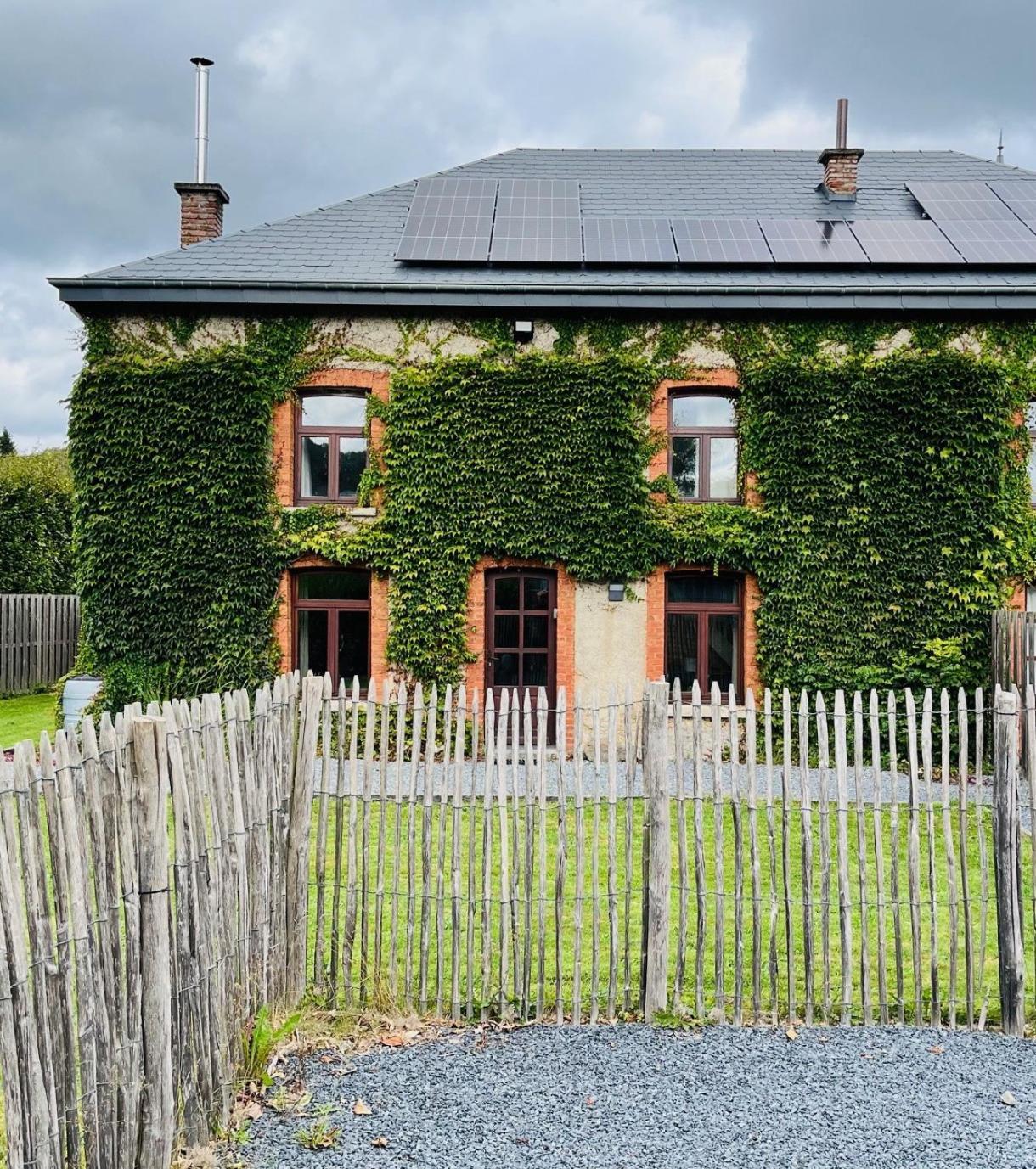 Villa L'Oiseau Bleu Rochehaut Esterno foto